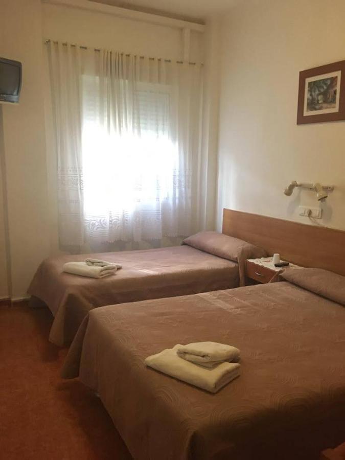 Pension Miraflores Saragossa Zewnętrze zdjęcie